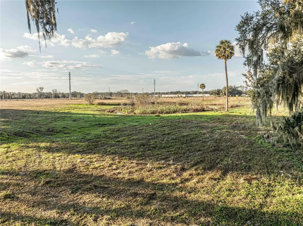 2619 County Road 523 Wildwood FL 34785