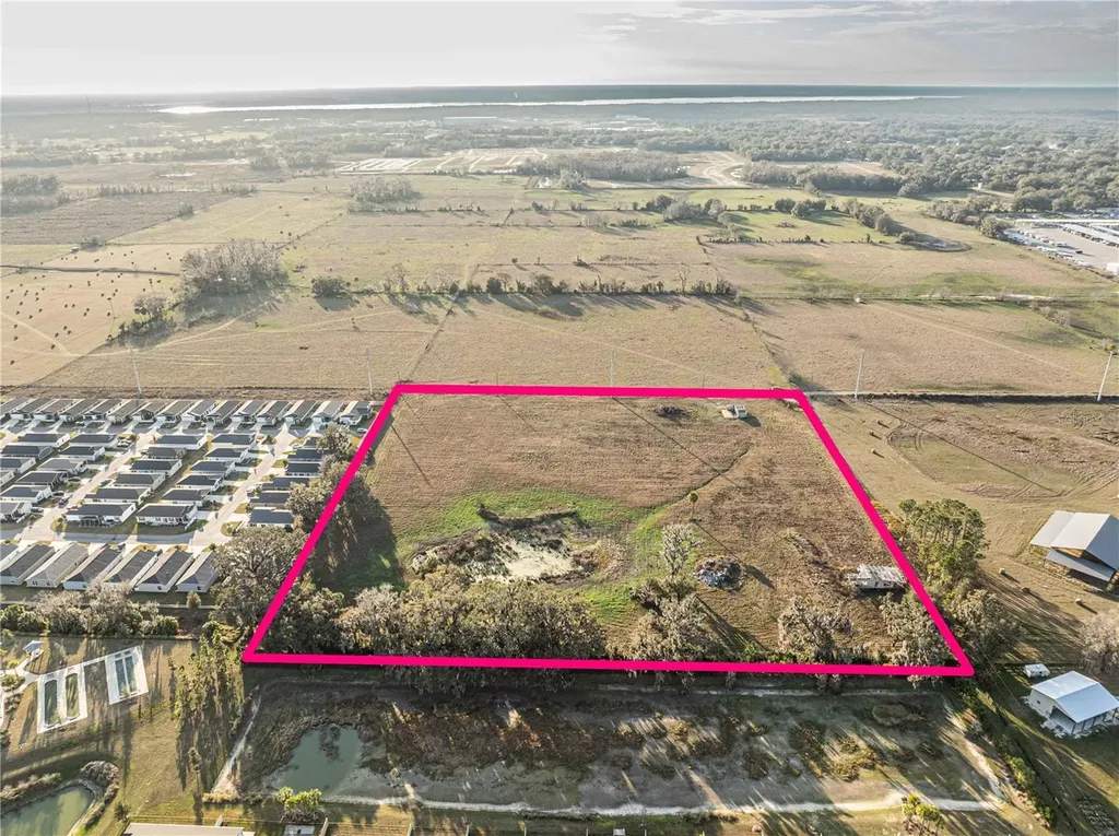 2619 County Road 523 Wildwood FL 34785