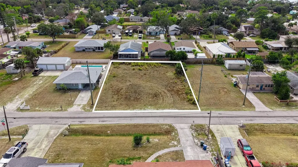1738 (Lot 11) Wharf Road Sarasota FL 34231