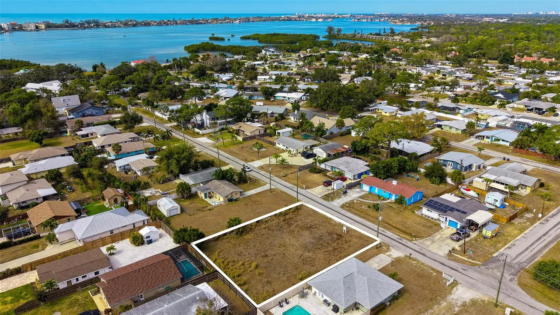 1738 (Lot 11) Wharf Road Sarasota FL 34231