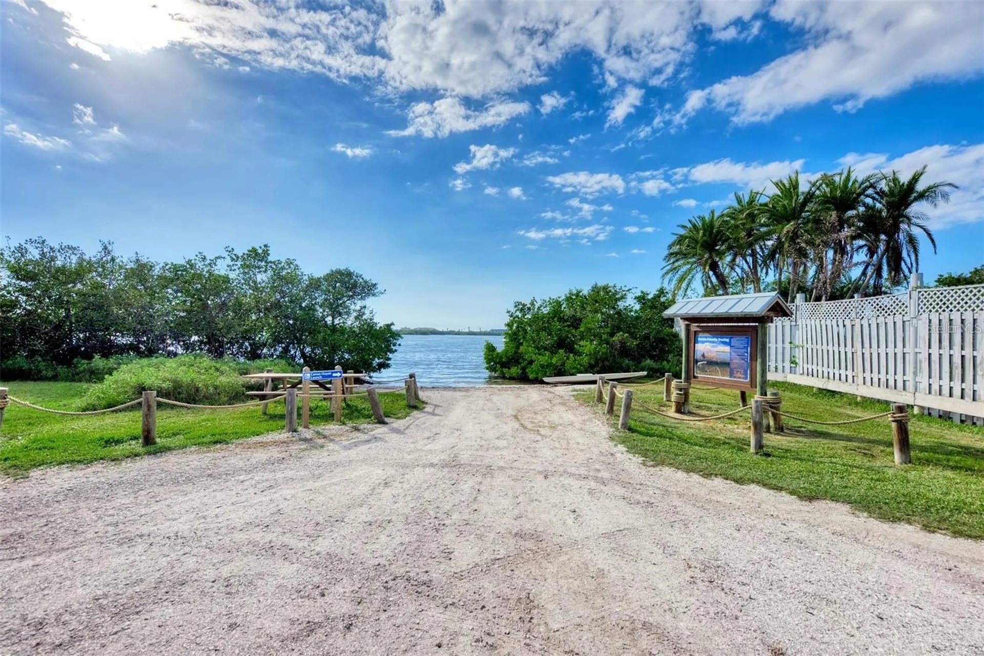 1738 (Lot 11) Wharf Road Sarasota FL 34231