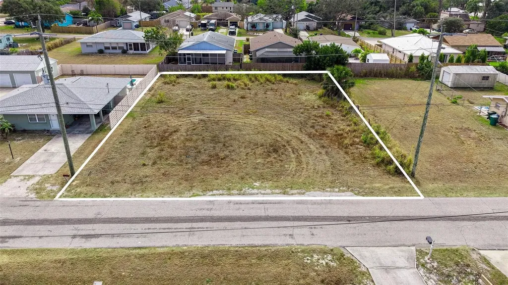 1738 (Lot 11 & 13) Wharf Road Sarasota FL 34231