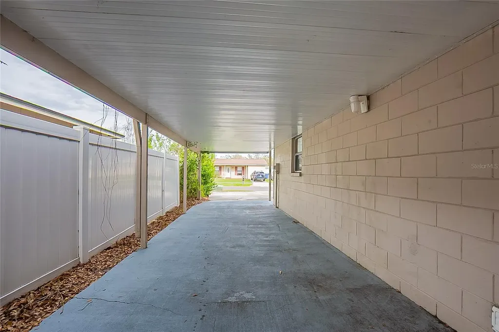 8528 Gold Ridge Circle Tampa FL 33619