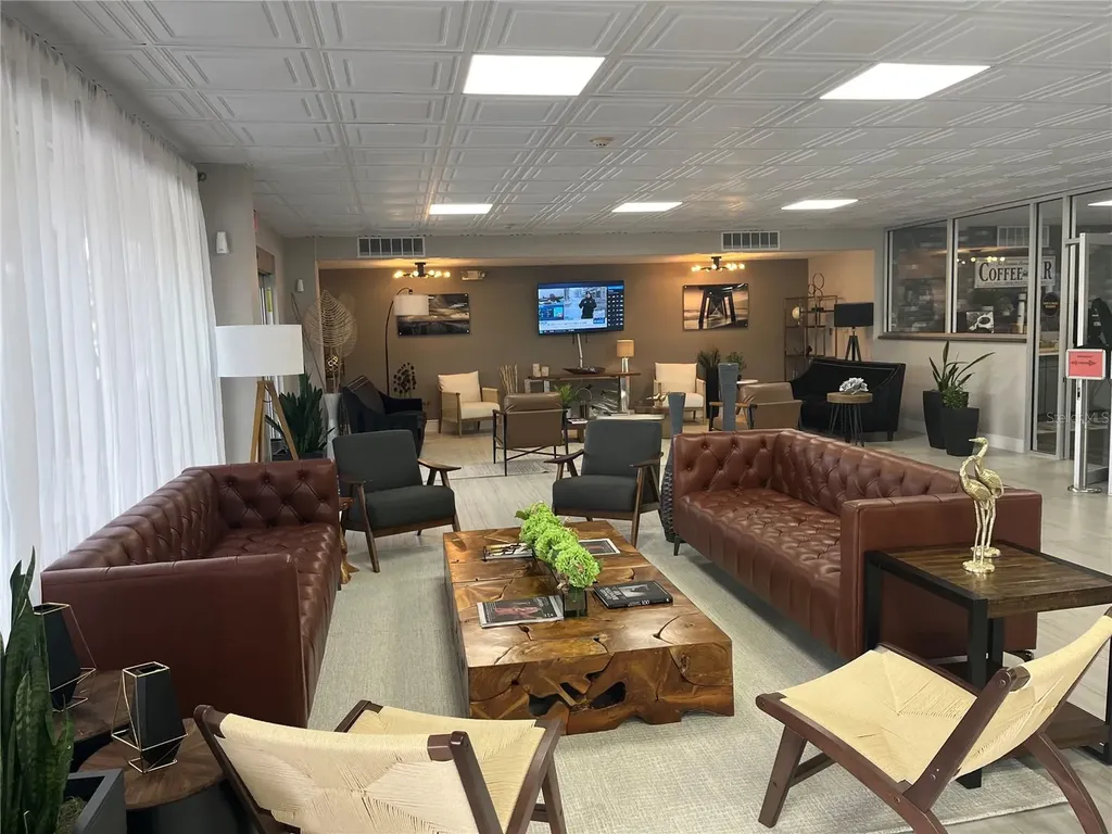 7150 N Tamiami Trail Sarasota FL 34243