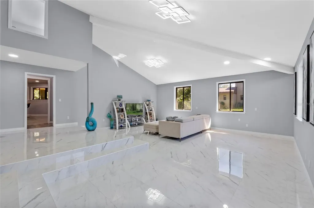2918 Cocovia Way Leesburg FL 34748