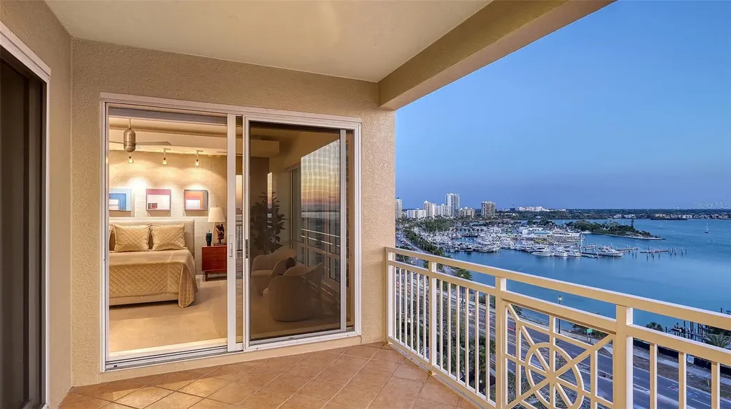 35 Watergate Drive Sarasota FL 34236