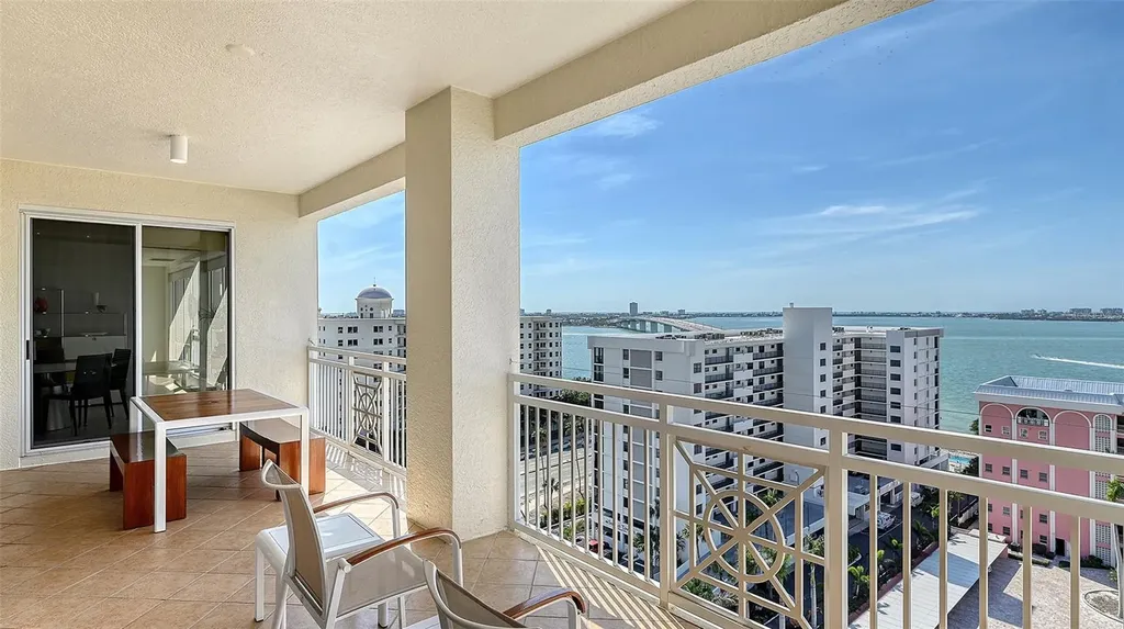 35 Watergate Drive Sarasota FL 34236