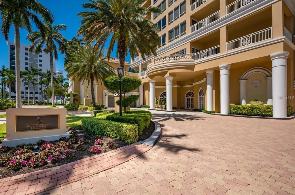 35 Watergate Drive Sarasota FL 34236