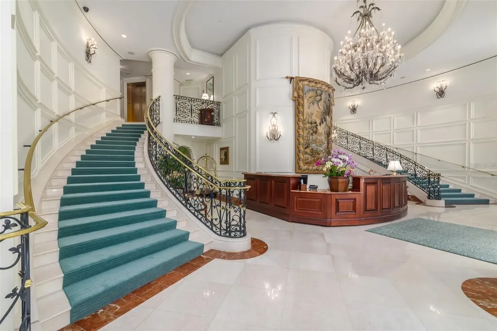 35 Watergate Drive Sarasota FL 34236