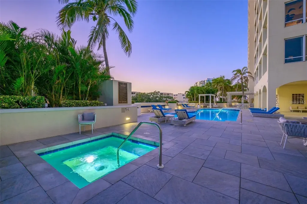 35 Watergate Drive Sarasota FL 34236
