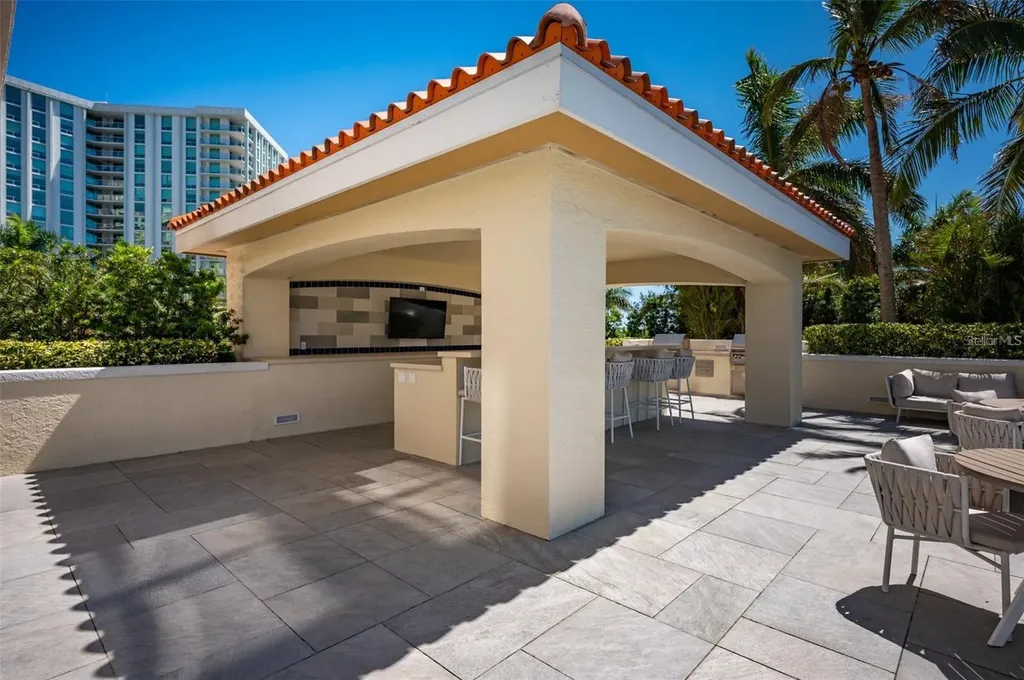 35 Watergate Drive Sarasota FL 34236