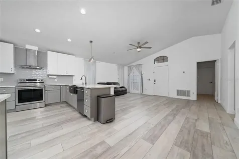 11320 Pink Blossom Court Orlando FL 32821