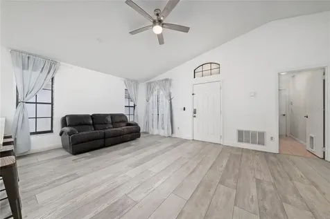 11320 Pink Blossom Court Orlando FL 32821