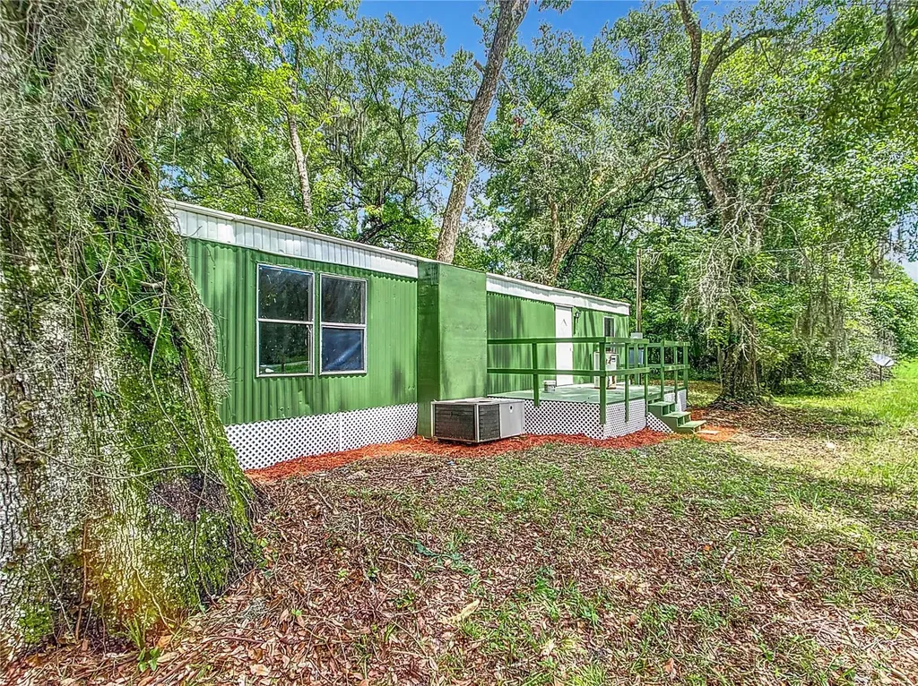 13026 SW Williston Road Micanopy FL 32667