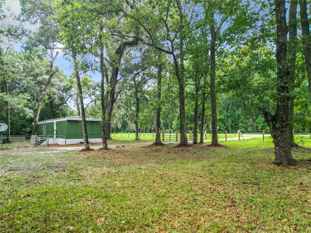 13026 SW Williston Road Micanopy FL 32667
