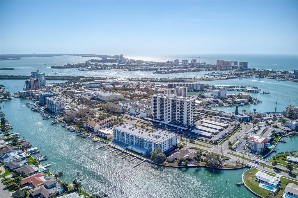 415 Island Way Clearwater Beach FL 33767