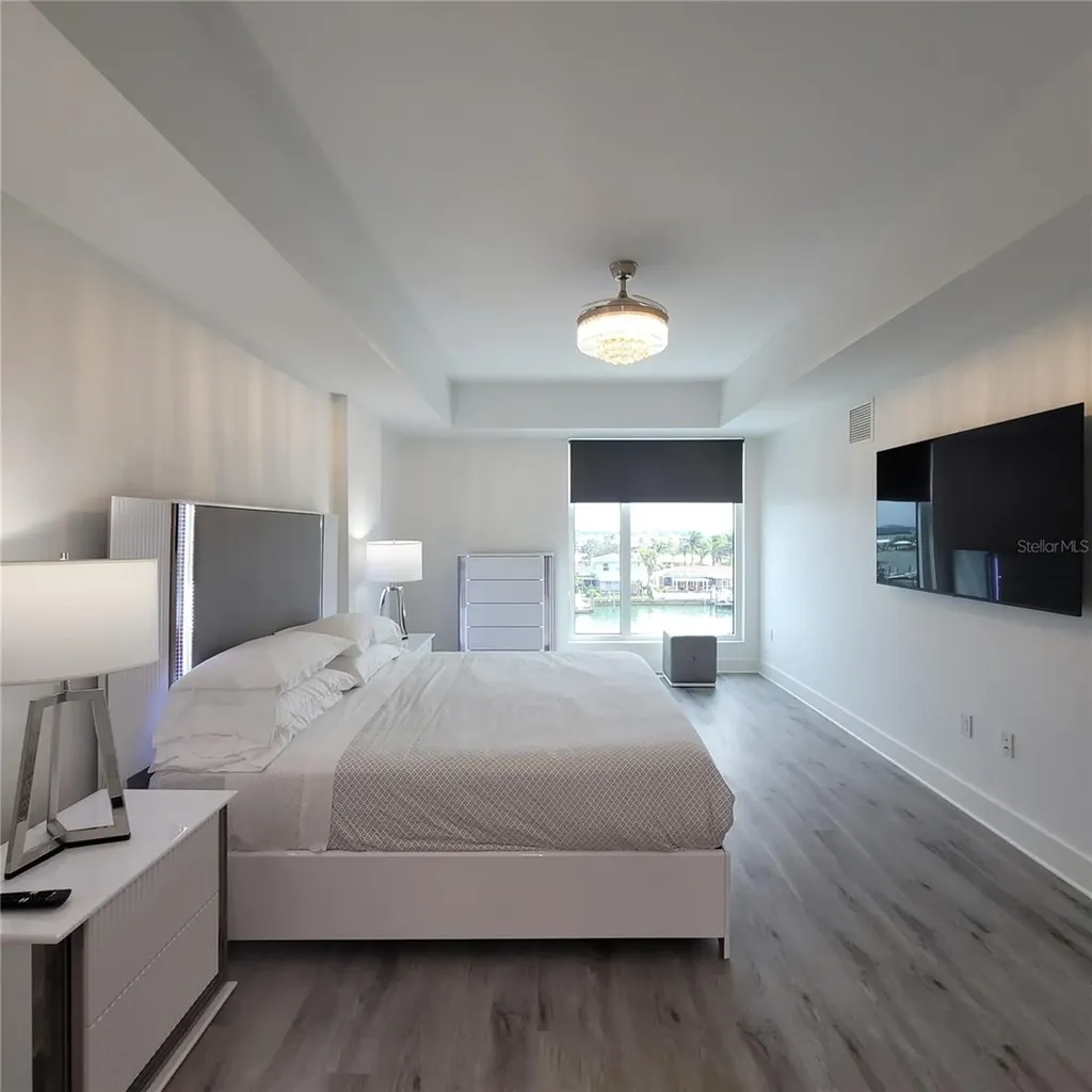415 Island Way Clearwater Beach FL 33767