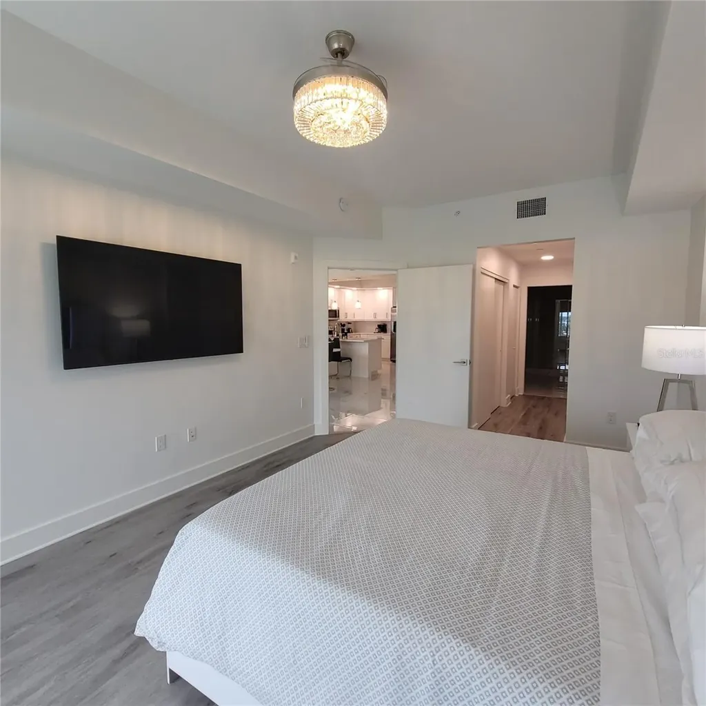 415 Island Way Clearwater Beach FL 33767