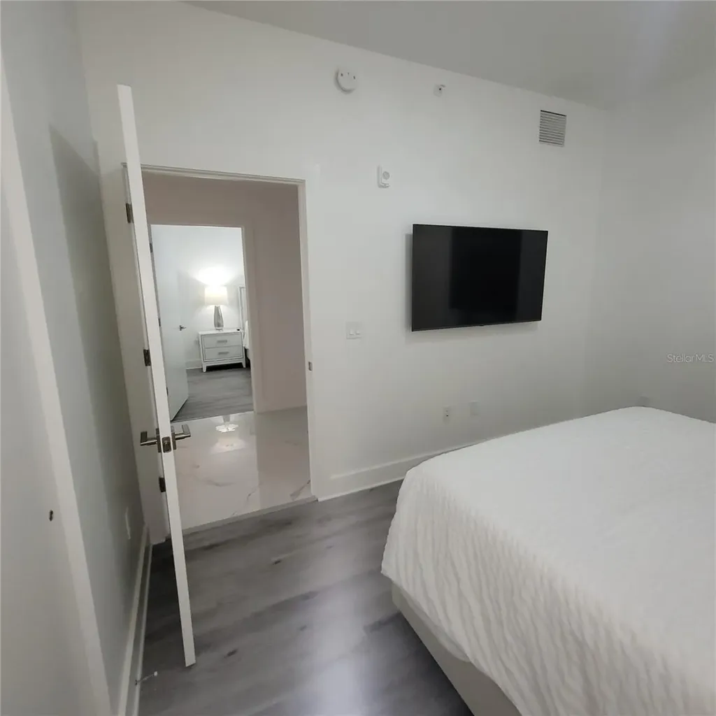 415 Island Way Clearwater Beach FL 33767
