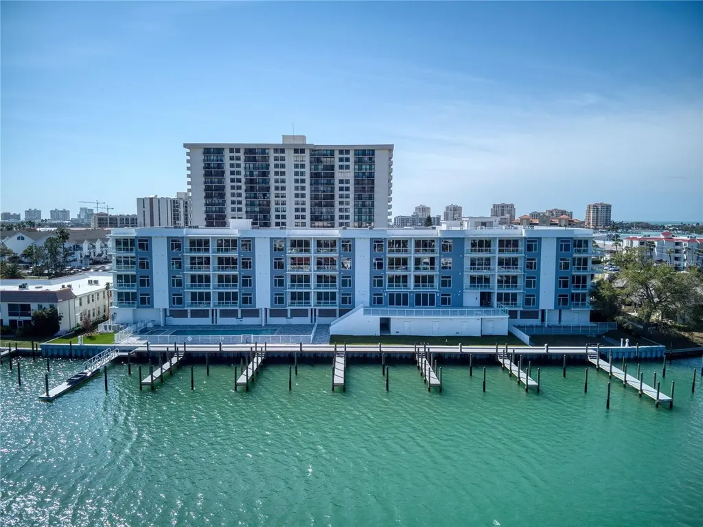 415 Island Way Clearwater Beach FL 33767