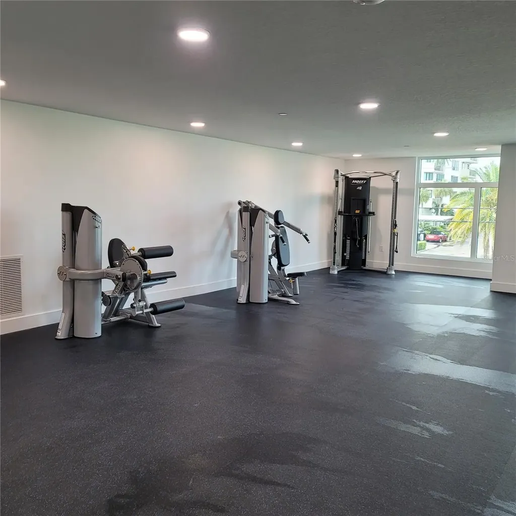 415 Island Way Clearwater Beach FL 33767