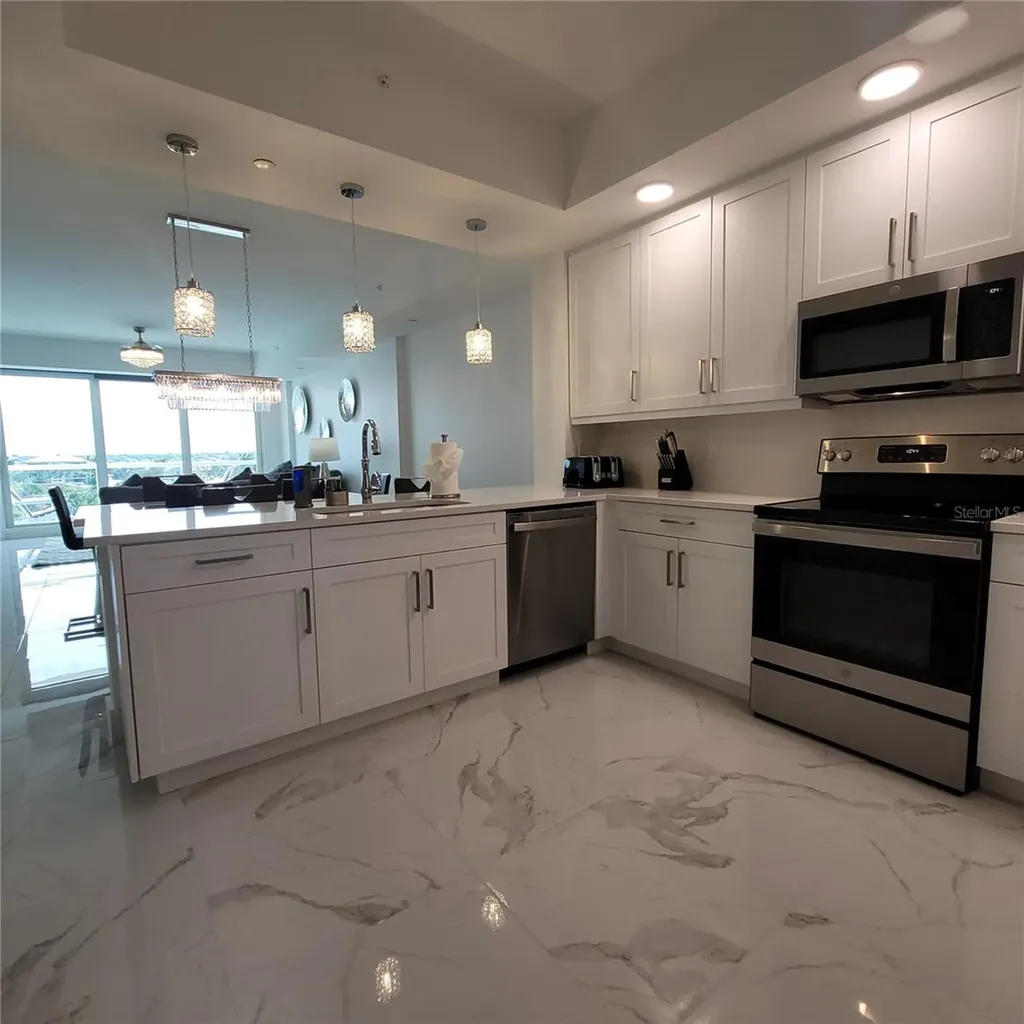 415 Island Way Clearwater Beach FL 33767
