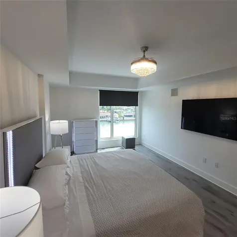 415 Island Way Clearwater Beach FL 33767