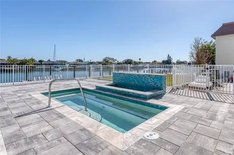 415 Island Way Clearwater Beach FL 33767
