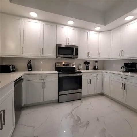 415 Island Way Clearwater Beach FL 33767