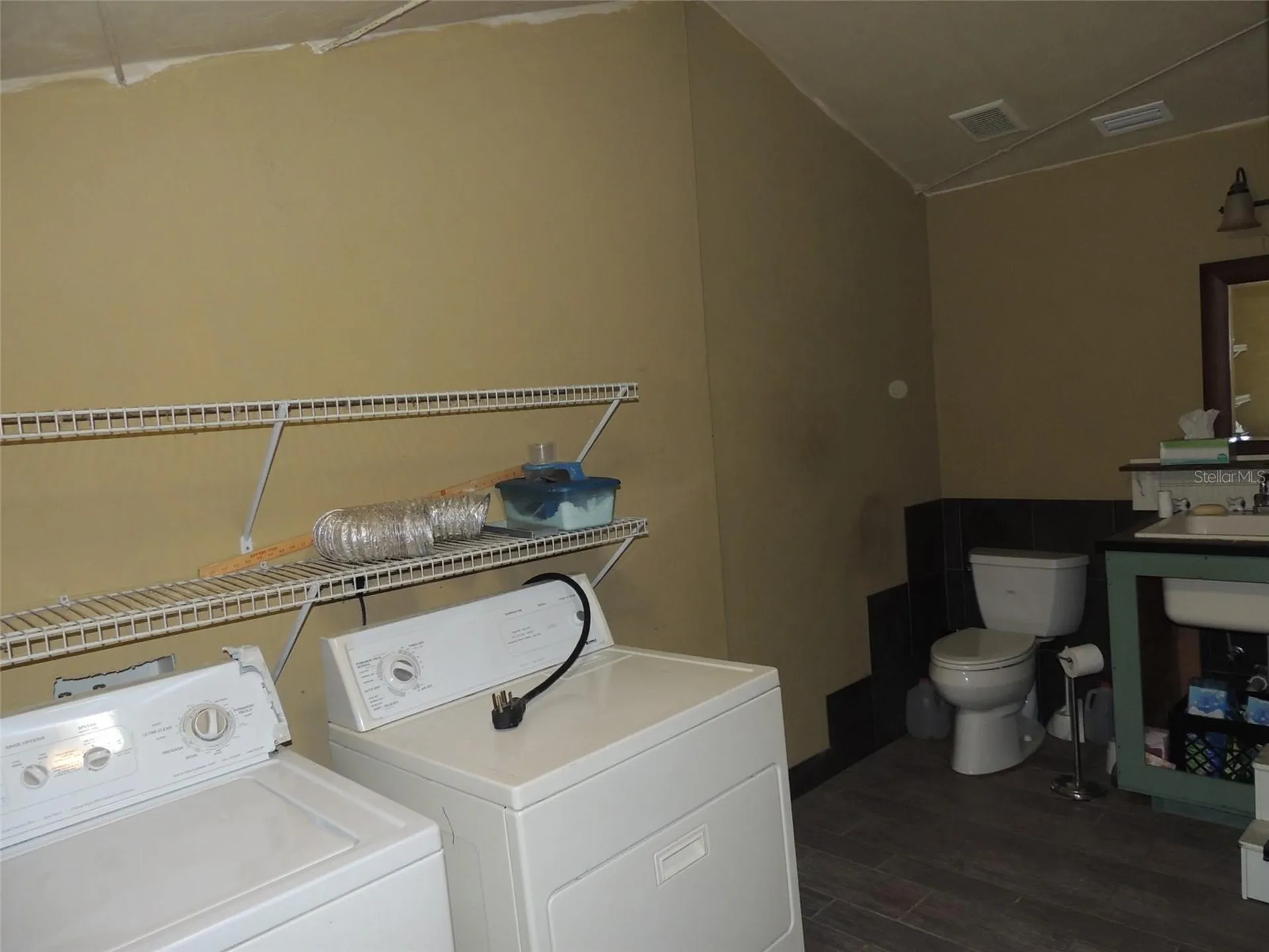6491 & 6481 SE 123rd Terrace Morriston FL 32668