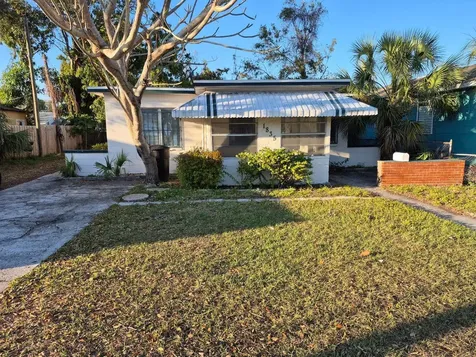 1835 15th Avenue S St Petersburg FL 33712