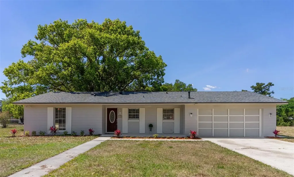 2402 Greenwood Street Deltona FL 32738
