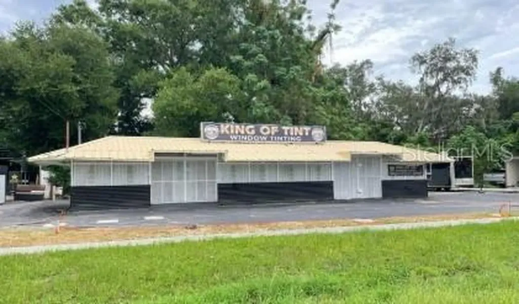7817 N 56th Street Tampa FL 33617