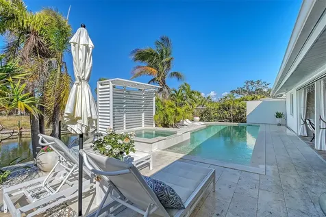 309 Avenida Milano Sarasota FL 34242