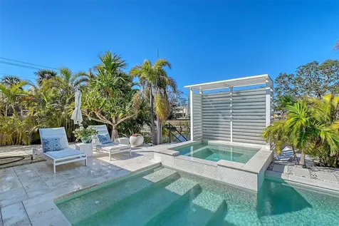 309 Avenida Milano Sarasota FL 34242