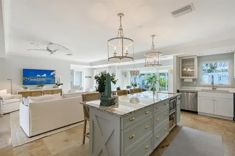 309 Avenida Milano Sarasota FL 34242