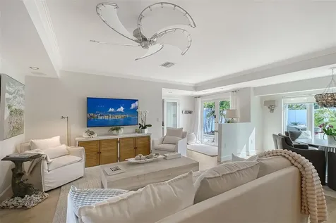 309 Avenida Milano Sarasota FL 34242