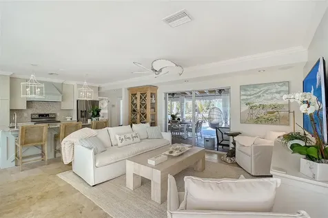 309 Avenida Milano Sarasota FL 34242
