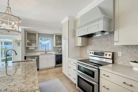 309 Avenida Milano Sarasota FL 34242