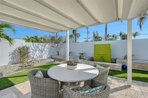 309 Avenida Milano Sarasota FL 34242