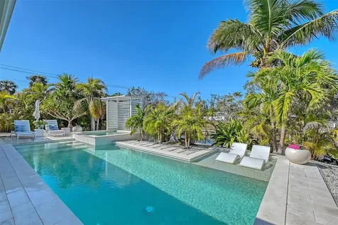 309 Avenida Milano Sarasota FL 34242
