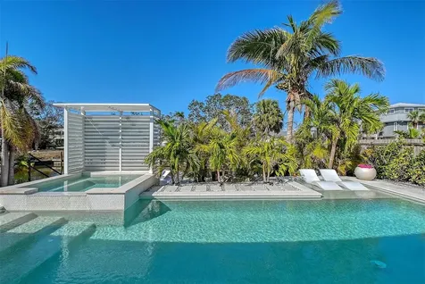 309 Avenida Milano Sarasota FL 34242