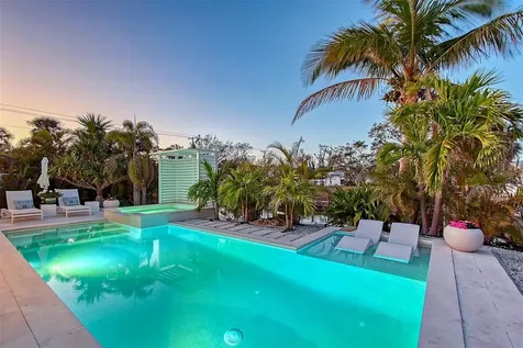 309 Avenida Milano Sarasota FL 34242