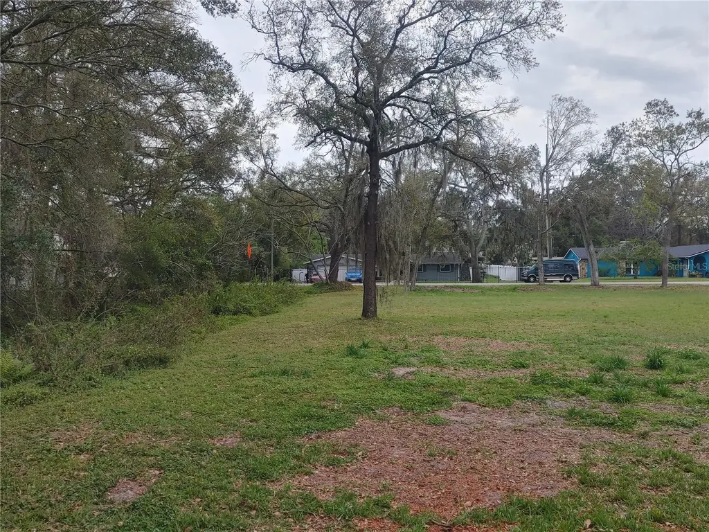 215 W 131st Avenue Tampa FL 33612