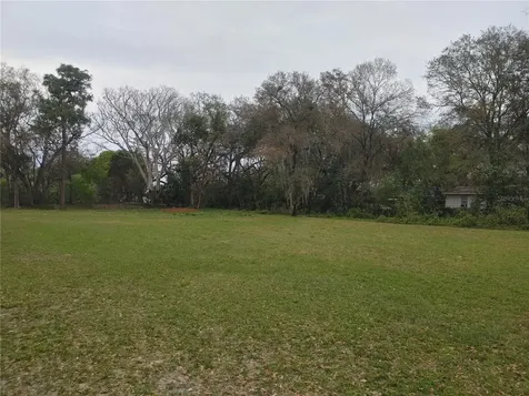 215 W 131st Avenue Tampa FL 33612