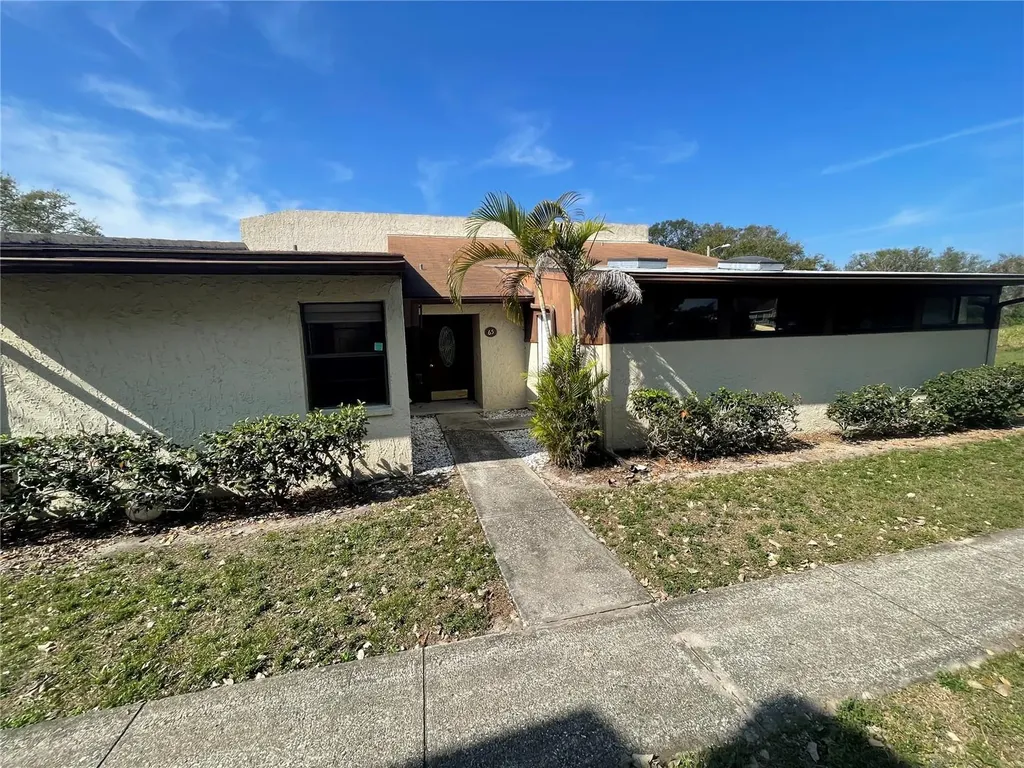 1880 N Crystal Lake Drive Lakeland FL 33801