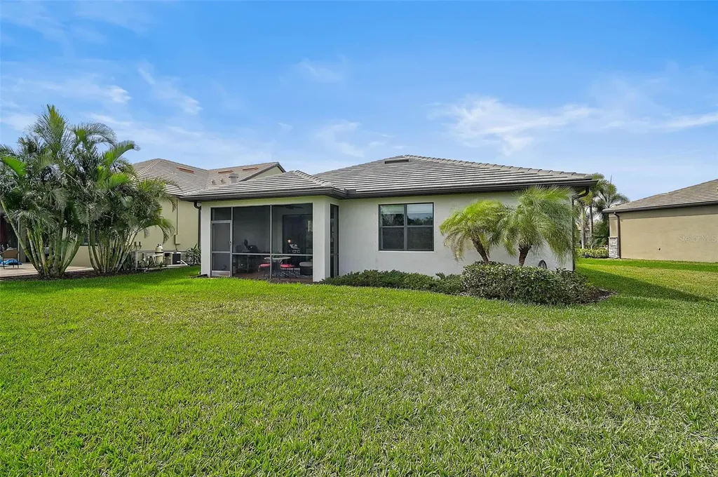 11050 Sandhill Preserve Drive Sarasota FL 34238