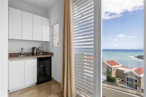 1 Shell Castle Club Humacao PR 00791
