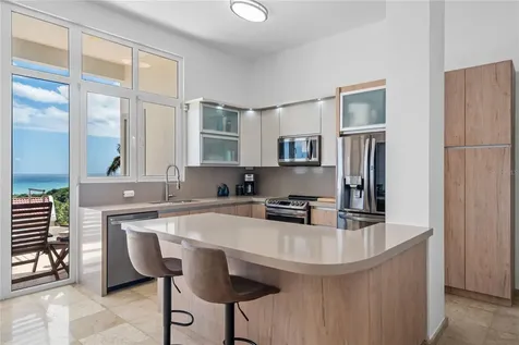 1 Shell Castle Club Humacao PR 00791