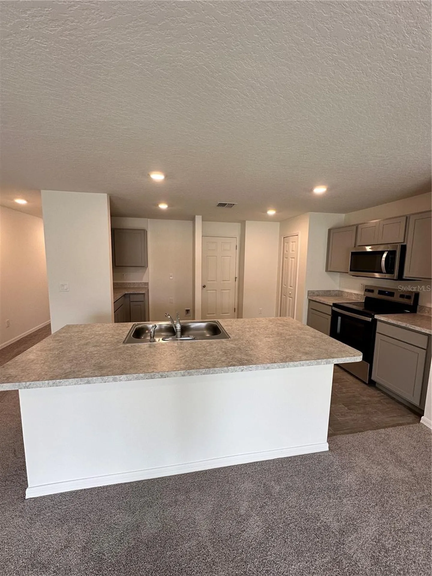 16 Rolling Sands Drive Palm Coast FL 32164